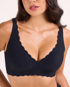 Soutien-gorge sans armature push-up sans couture à armatures de gel, en V profond et festonné
