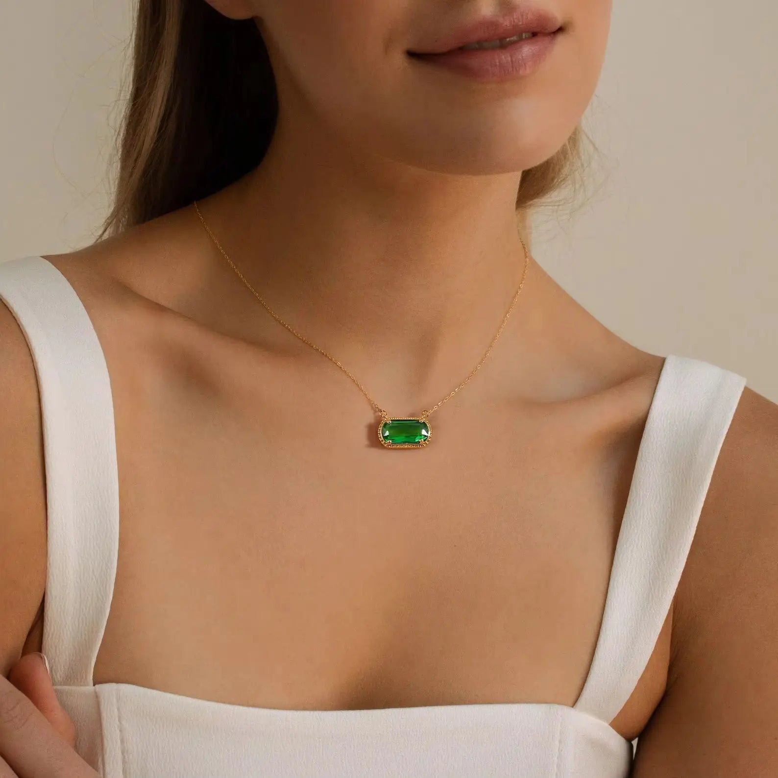 Collier en cristal pierre de naissance