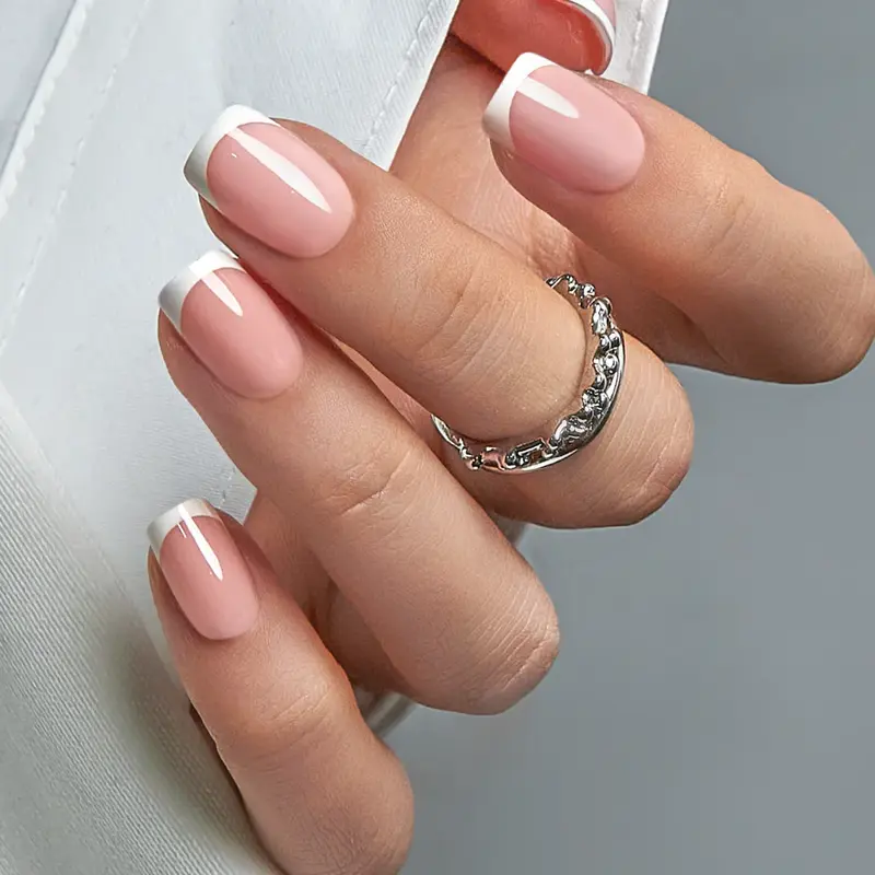 Lot de 30 faux ongles blush brillants – Manucure courte naturelle pour tous les jours