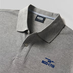 Polo brodé geek de vaisseau spatial de science-fiction