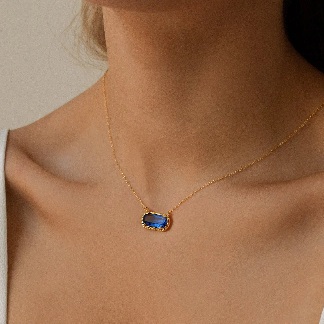 Collier en cristal pierre de naissance