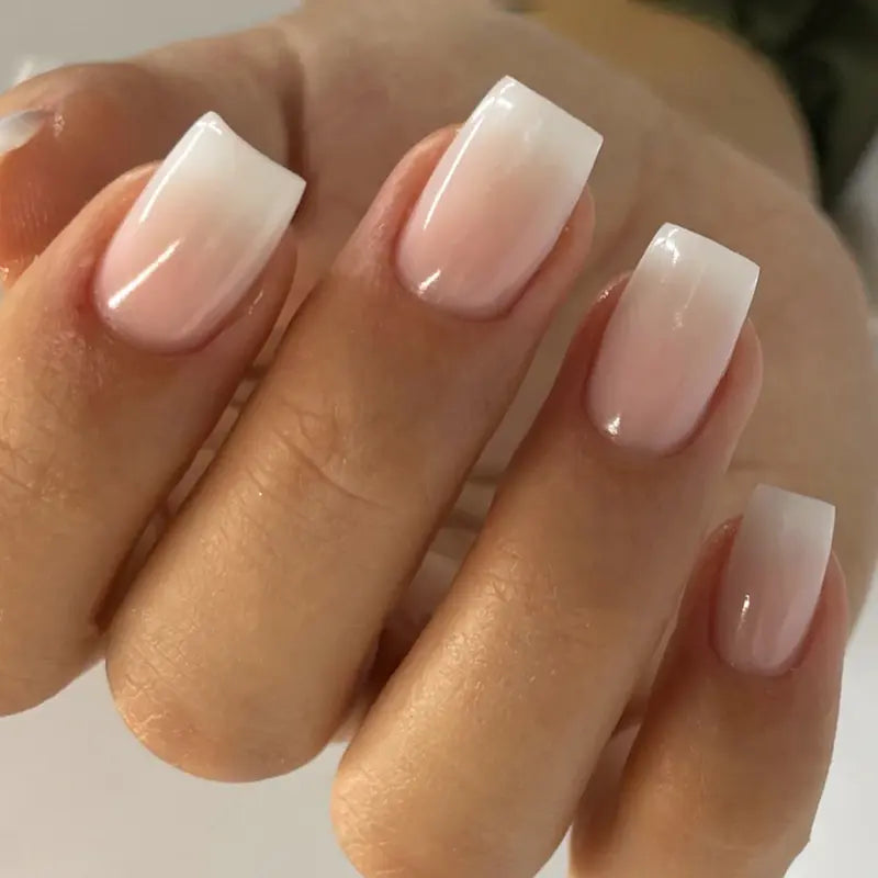 Lot de 30 faux ongles blush brillants – Manucure courte naturelle pour tous les jours
