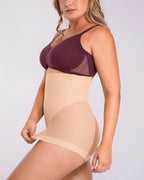 Culotte rehausse-fesses