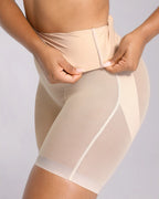 Short taille haute mi-cuisse