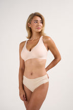 Soutien-gorge sans couture sans armatures push-up décolleté en V profond à coussinets en gel
