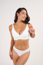 Soutien-gorge sans couture sans armatures push-up décolleté en V profond à coussinets en gel