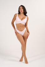 Soutien-gorge sans couture sans armatures push-up décolleté en V profond à coussinets en gel