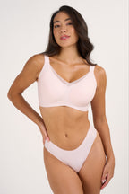 Soutien-gorge en maille à col en V sans armatures, avec maintien et effet liftant
