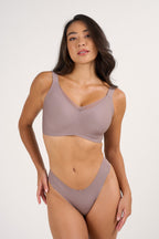 Soutien-gorge en maille à col en V sans armatures, avec maintien et effet liftant