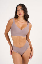 Soutien-gorge sans coutures, doux, à col en V, sans armatures, à maintien intégral avec coussinets en gel