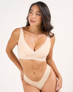 Soutien-gorge sans armature push-up sans couture à armatures de gel, en V profond et festonné