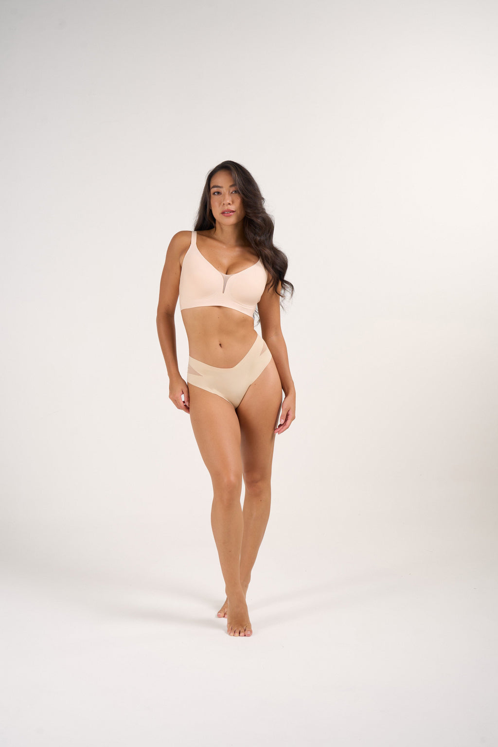 Support & Lift V-Neck Mesh Bra