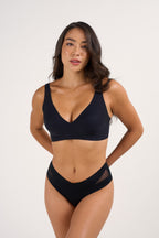 Soutien-gorge sans couture sans armatures push-up décolleté en V profond à coussinets en gel