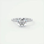 Bague ovale avec halo de moissanite
