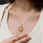Collier floral épines du Christ