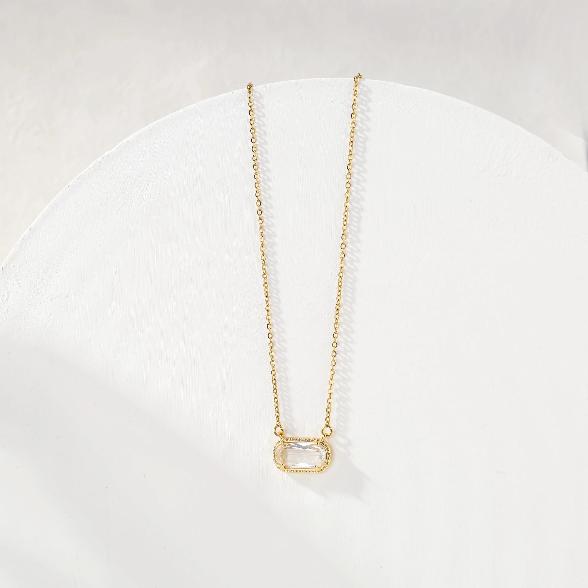 Collier en cristal pierre de naissance