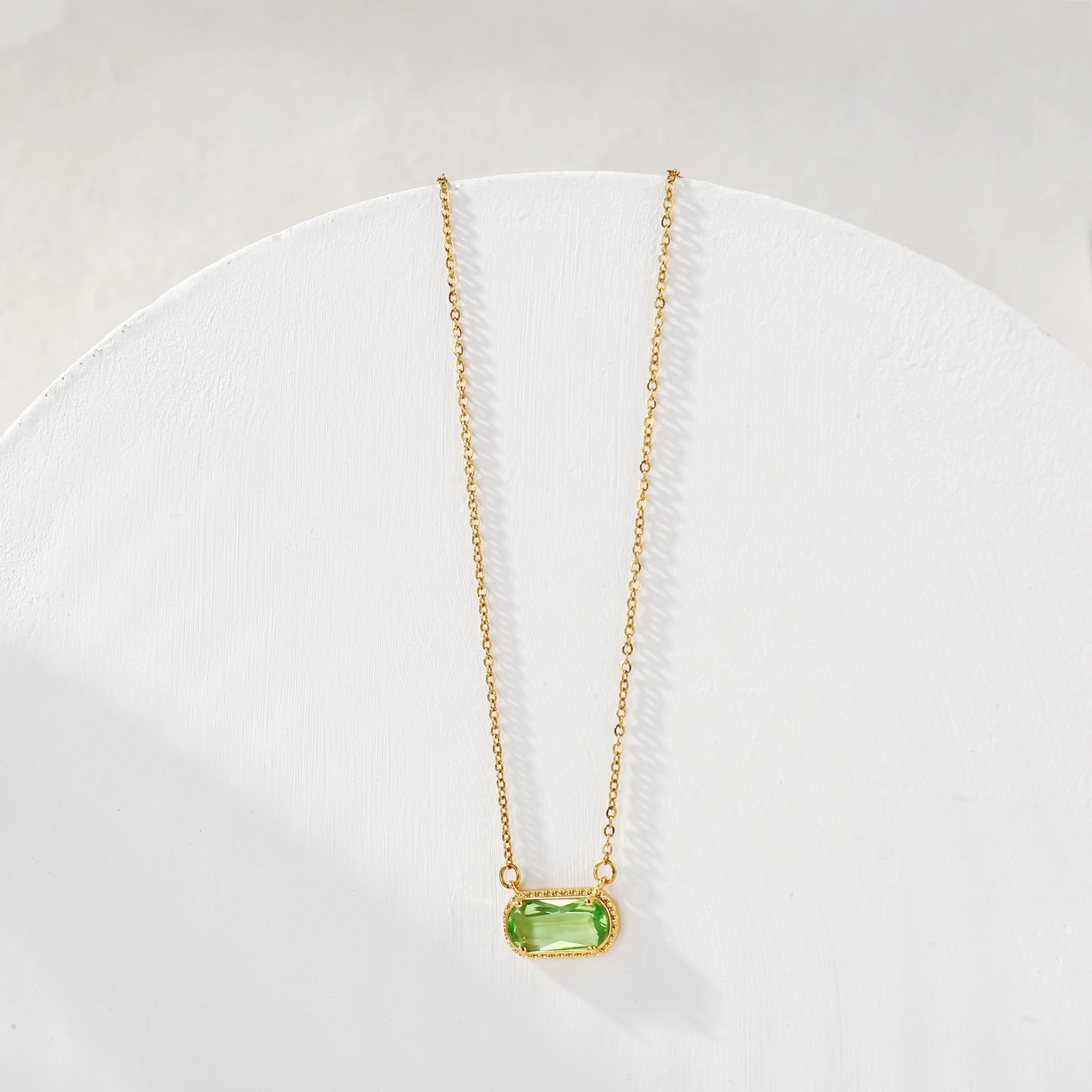 Collier en cristal pierre de naissance