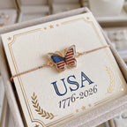 Bracelet Papillon 250e Anniversaire des États-Unis : Pendentif en Résine Dorée